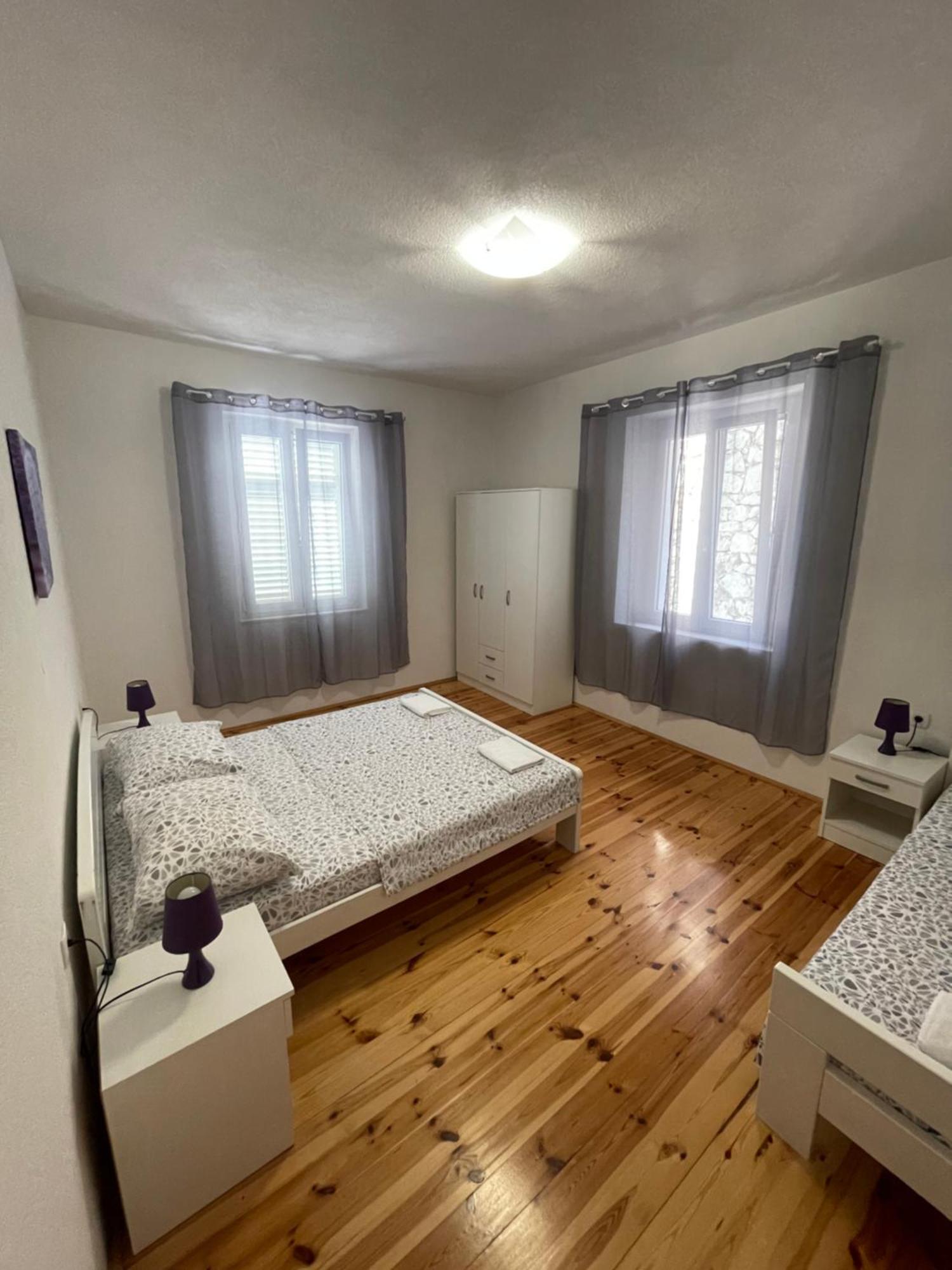 Ivan I Matej Apartments Blace Eksteriør bilde